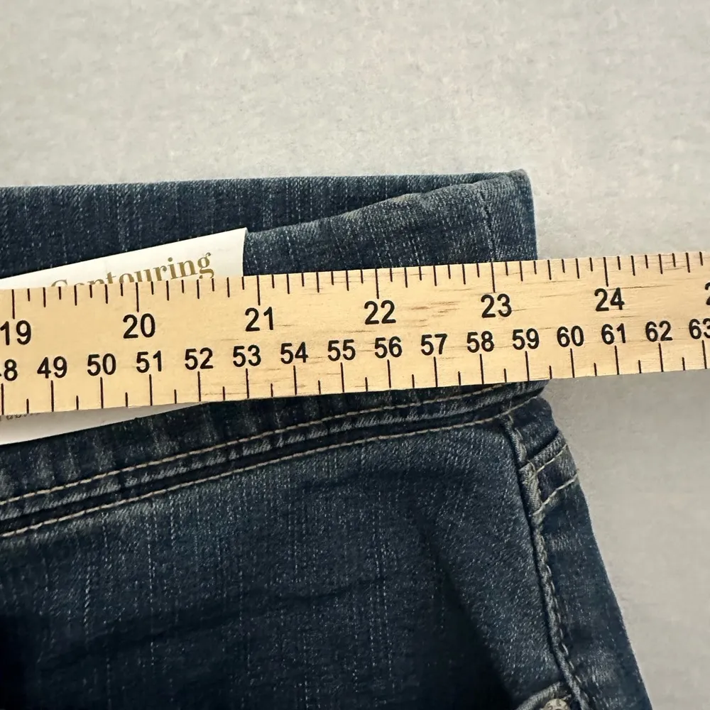 NWT Signature by Levi Strauss Women’s Pull On Skinny Jeans Contouring Size 28 Blue - Image 3