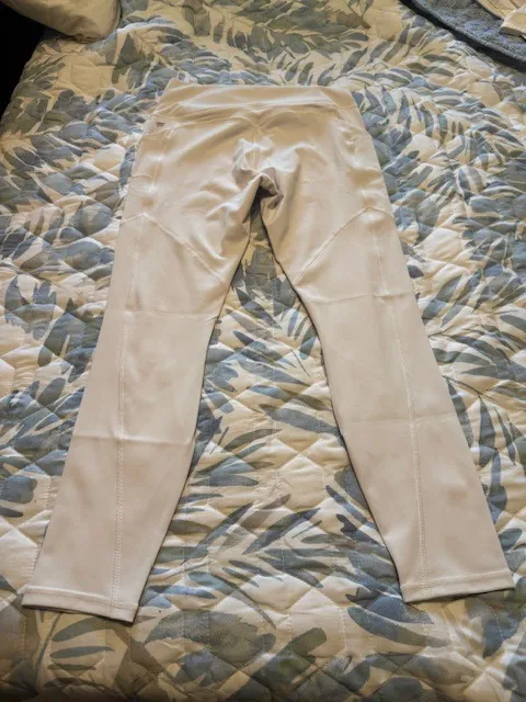 Fabletics Oasis PureLuxe High-Waisted Legging Light Grey Sz M - Image 6