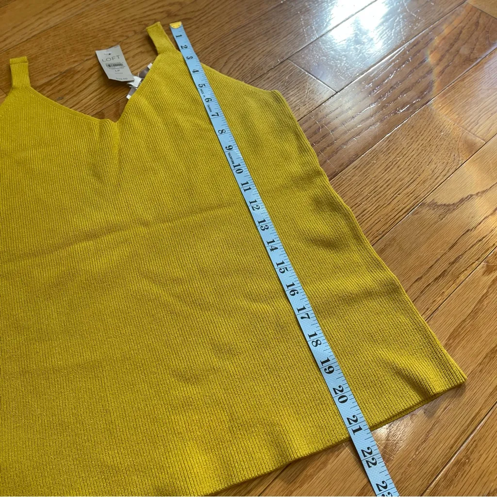LOFT Sweater v-neck tank top yellow viscose blend Sz Large Petite - Image 6