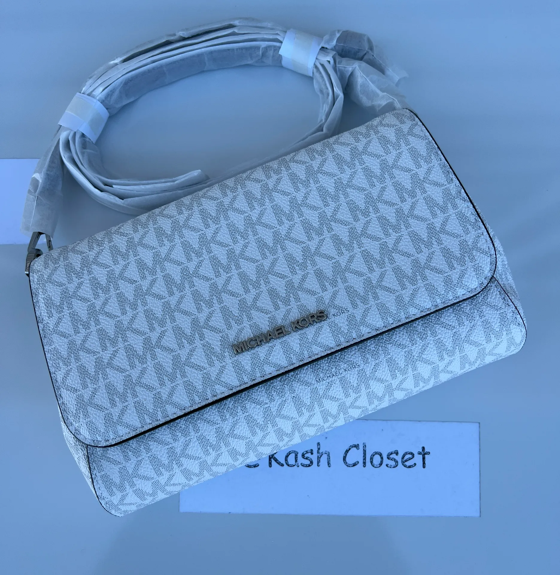 MK Jet Set MD Logo Convertible Crossbody Clutch Bag - Bright White - Image 4