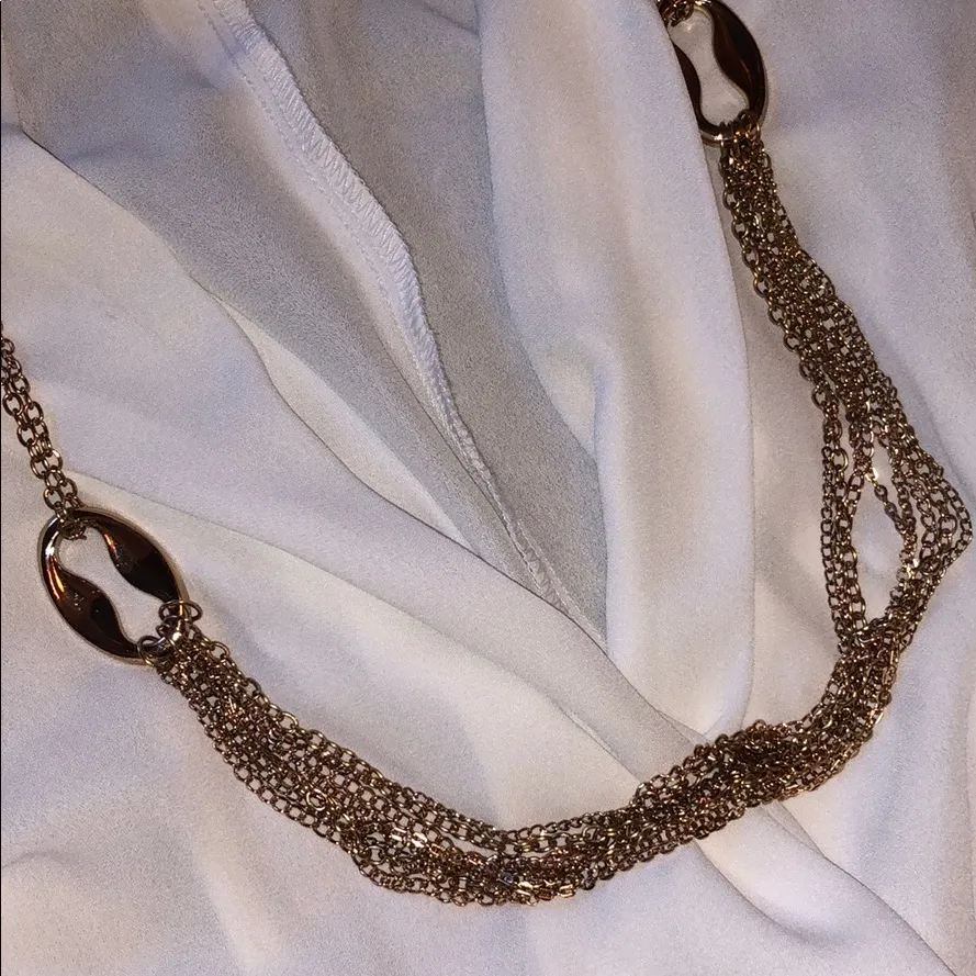 Mini dress with necklace - Image 4