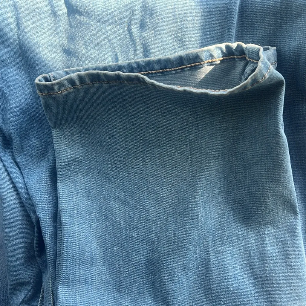 Levi’s 24W 311 Shaping Skinny Tummy Control Skinny Jeans - Image 11