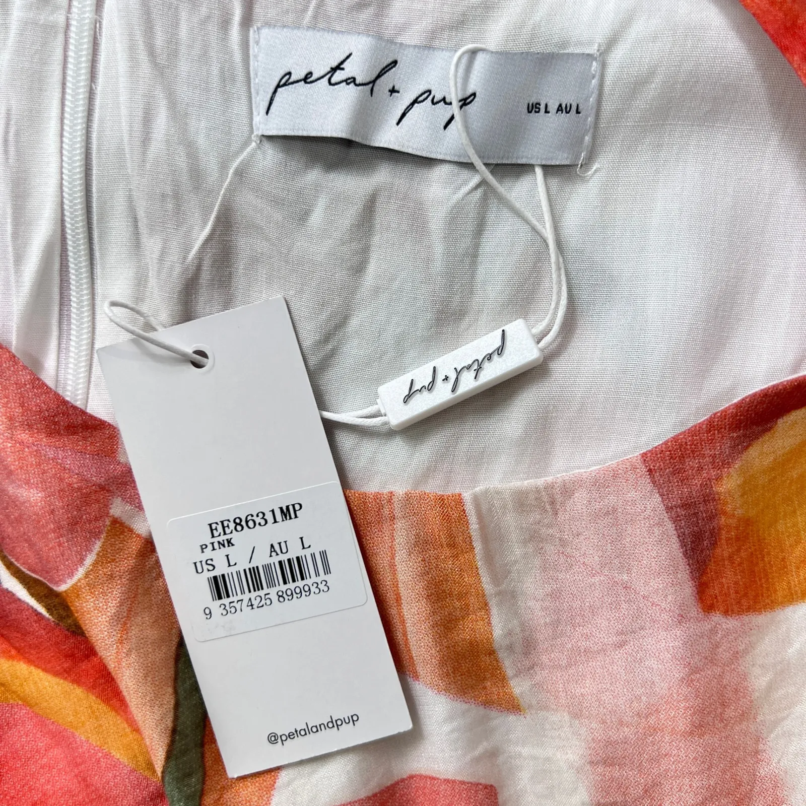 Petal & Pup Laquin Long Sleeve Maxi Dress Abstract Floral‎ Cutout Bow Back Large Pink - Image 5