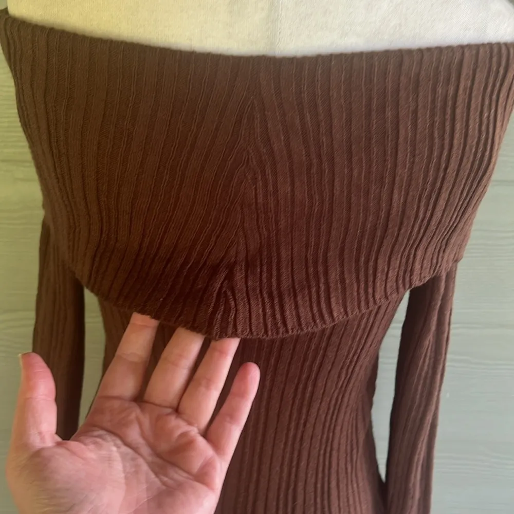 ASOS Design Off Shoulder Sweater - Image 7