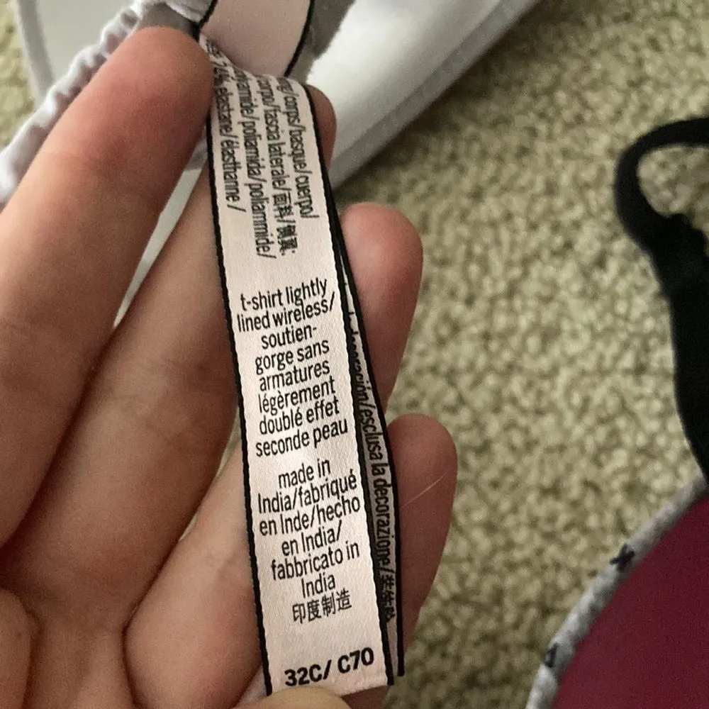 Victoria’s Secret Wear Everywhere Lightly Lined Wireless Bras Bundle White Grey - Image 5