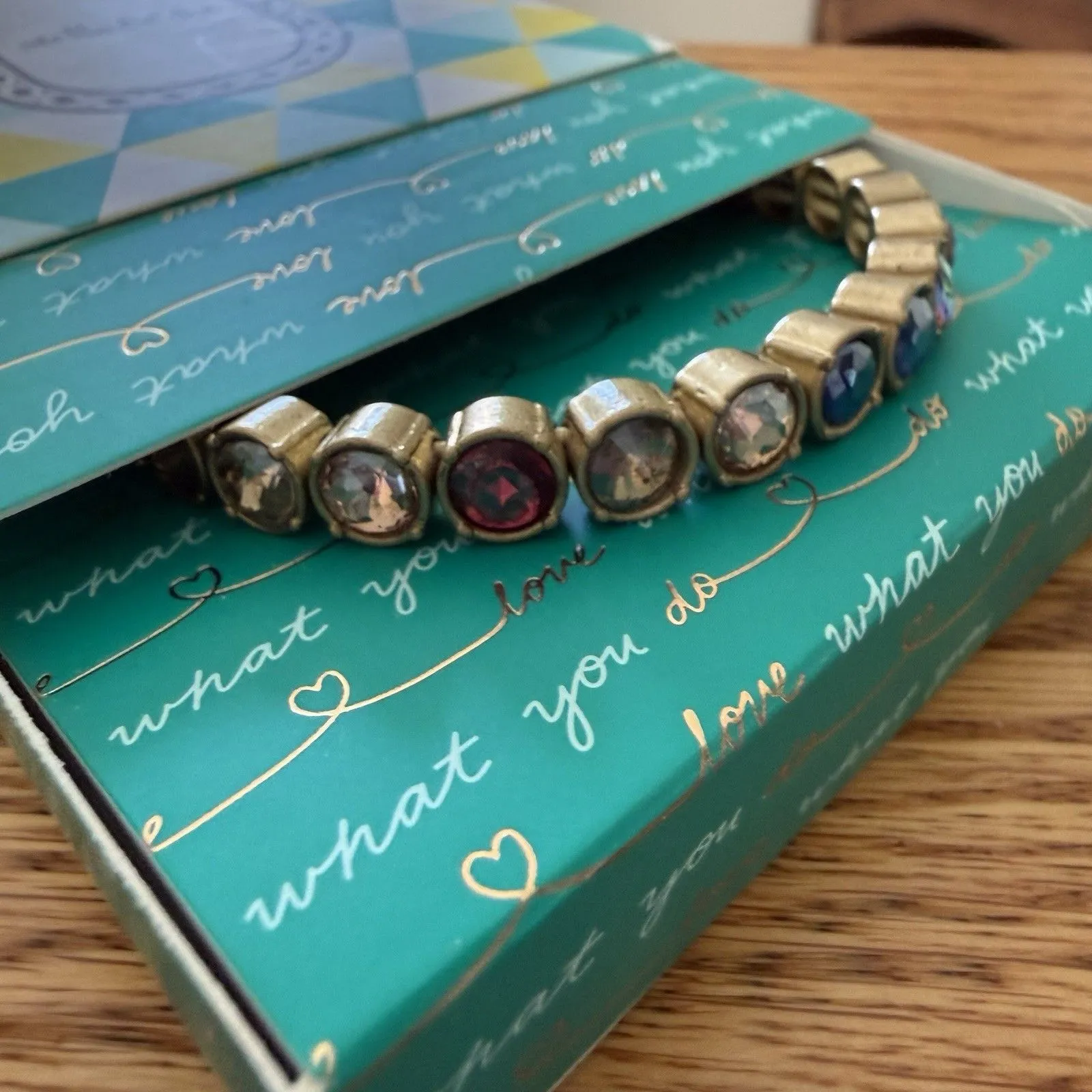 New In Box Stella & Dot Bracelet Vida STRETCH BRACELET MULTI Color Gold Rainbow - Image 3