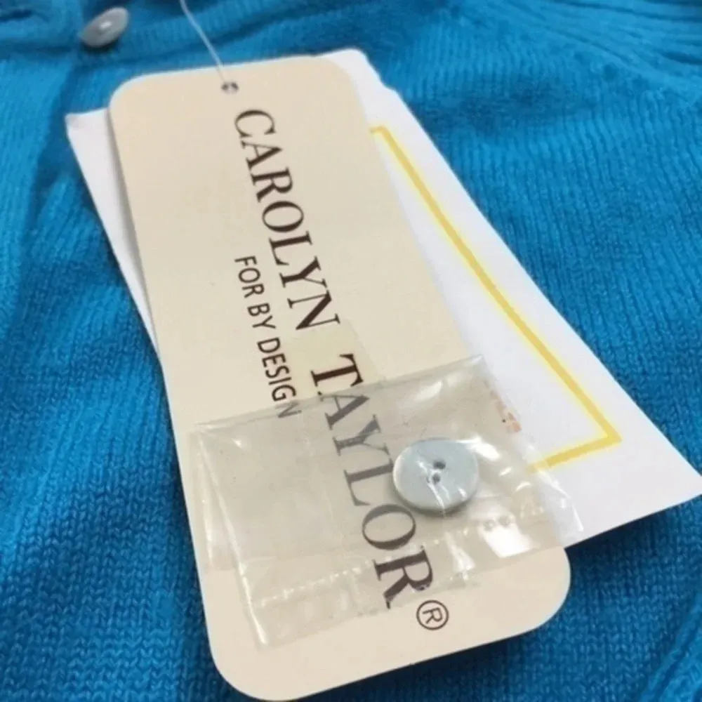 Carolyn  Taylor  ladies sweater  Small​ - Image 2