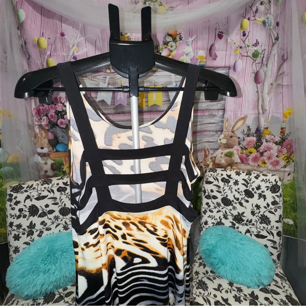 Venus Animal Print Dress - Image 2