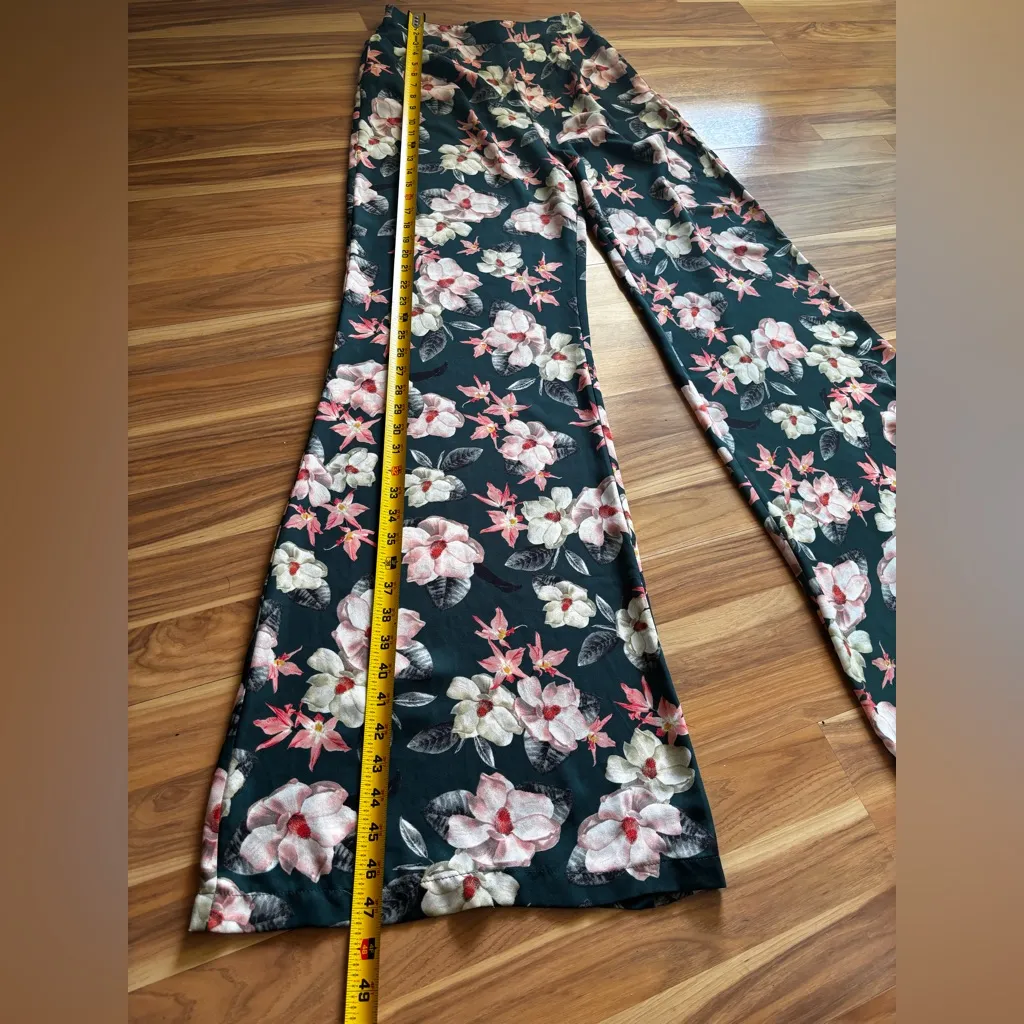 Show Me Your MuMu Dark Floral Pants - Image 5