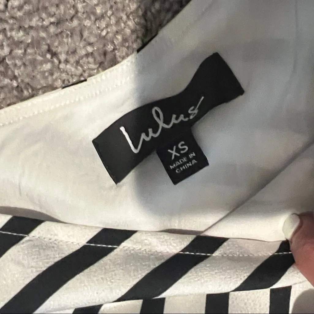 Lulu's Black and White Striped A-Line Skirt - Image 3