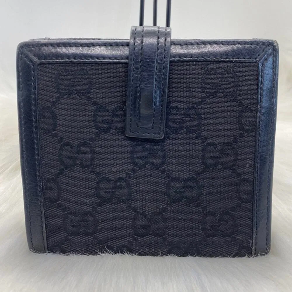 Gucci Wallet Black Logo Fabric with Leather Interior - Image 2