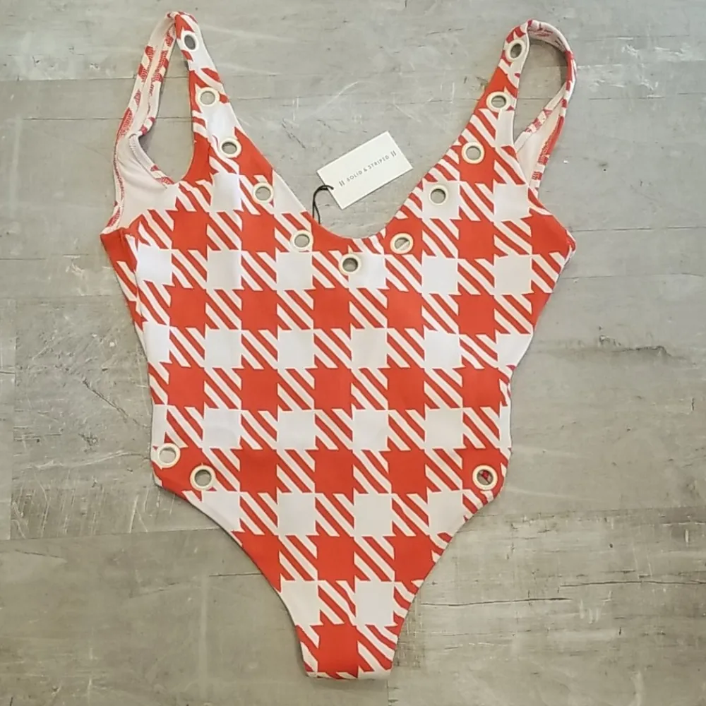 💕SOLID & STRIPED Michelle Eyelet Gingham Swimsuit - Image 16