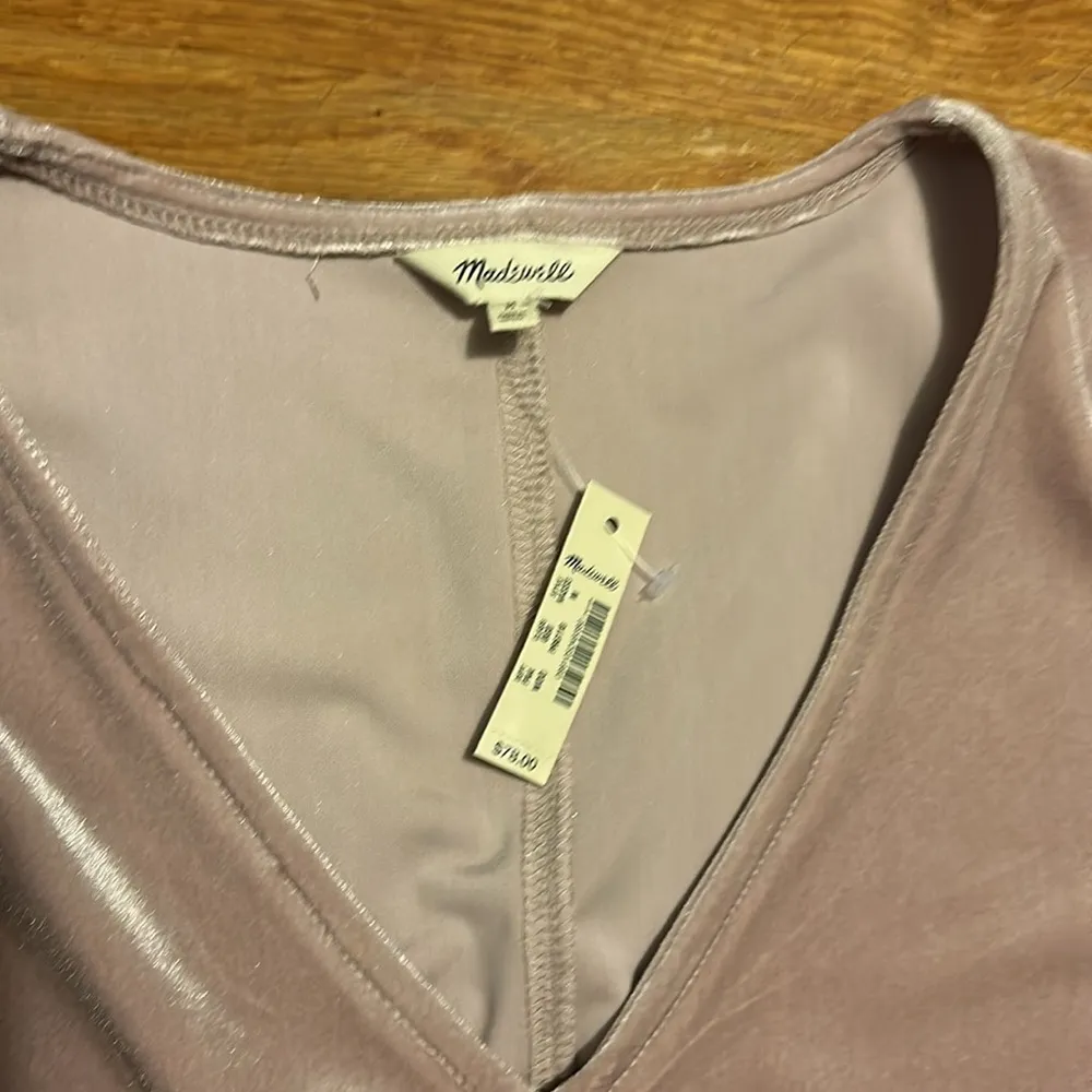 Madewell Women’s Medium Velvet V-neck Lilac Purple Long Bell Sleeve Mini Dress - Image 7