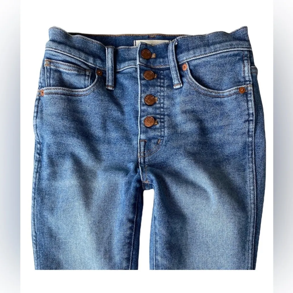 Madewell 10” High Rise Button Front Raw Hem Skinny Jeans Cordova Wash - Image 4