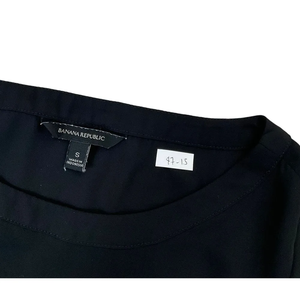 Banana Republic Black Short Sleeve Top Women Size Small | 47-15 - Image 3