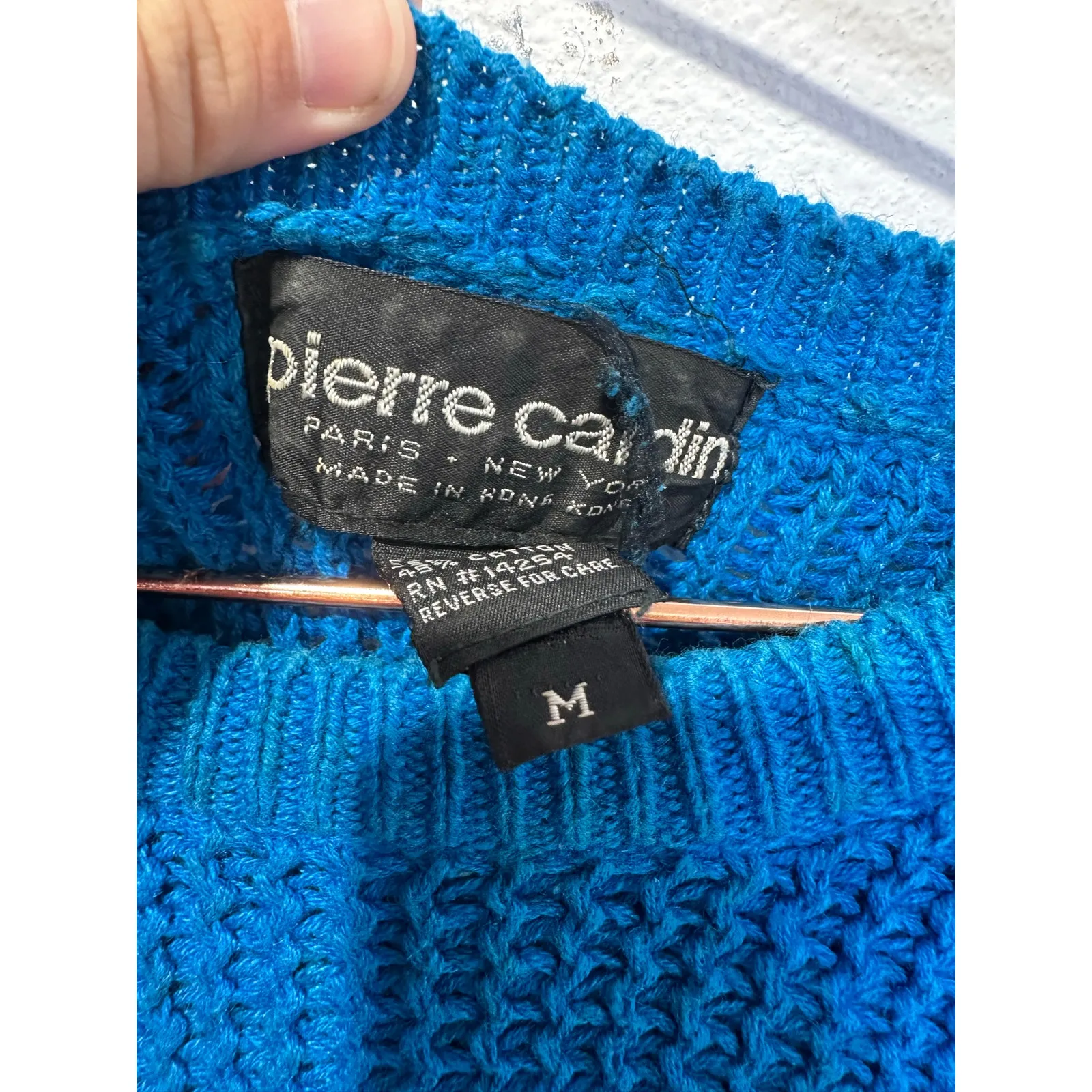 Vintage PIERRE CARDIN Royal Blue Shoulder Padded Cable Knit Sweater Size Medium - Image 5