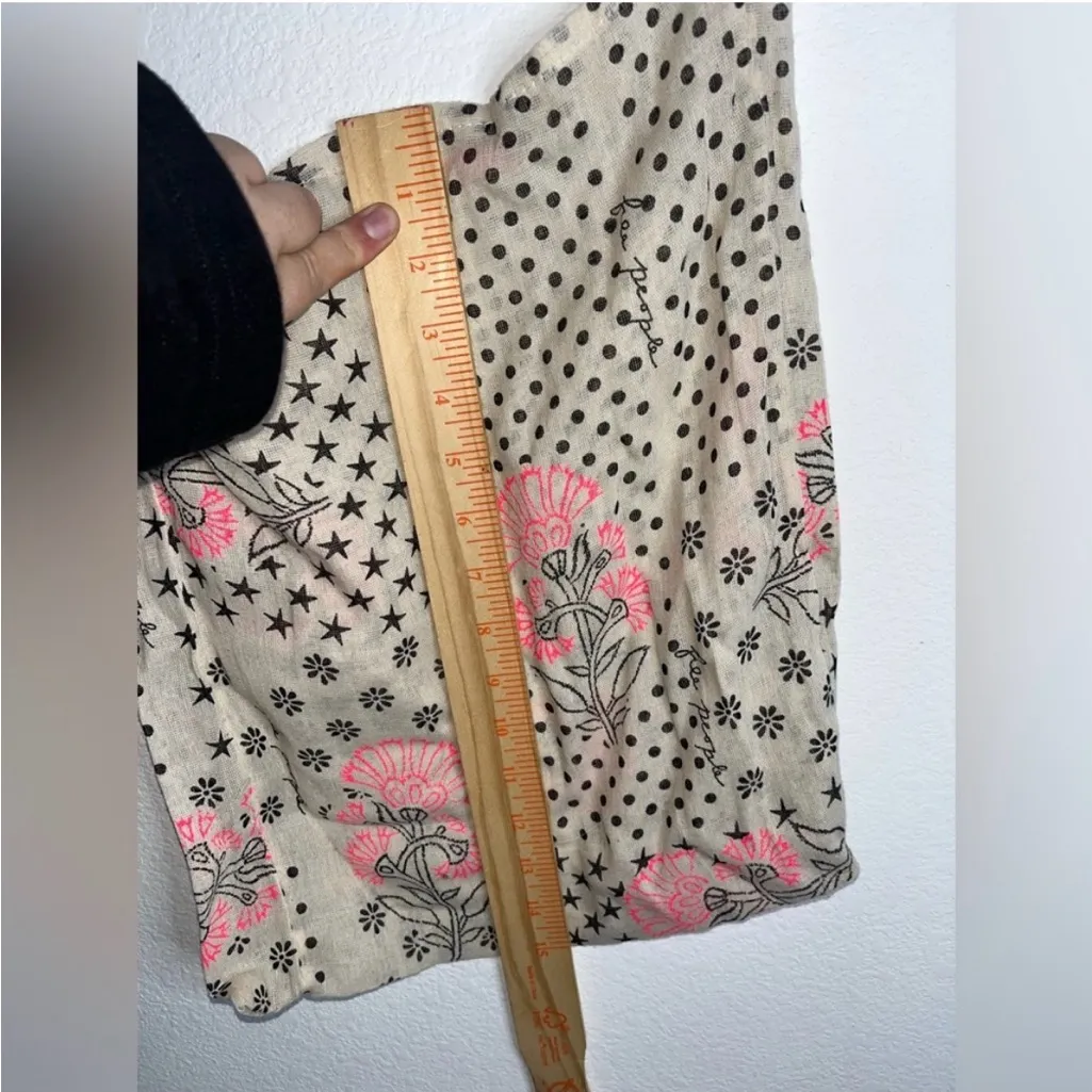 Free People Lightweight Hippie Floral Beachy Linen Semi Sheer Shopper Tote Bag - Image 14