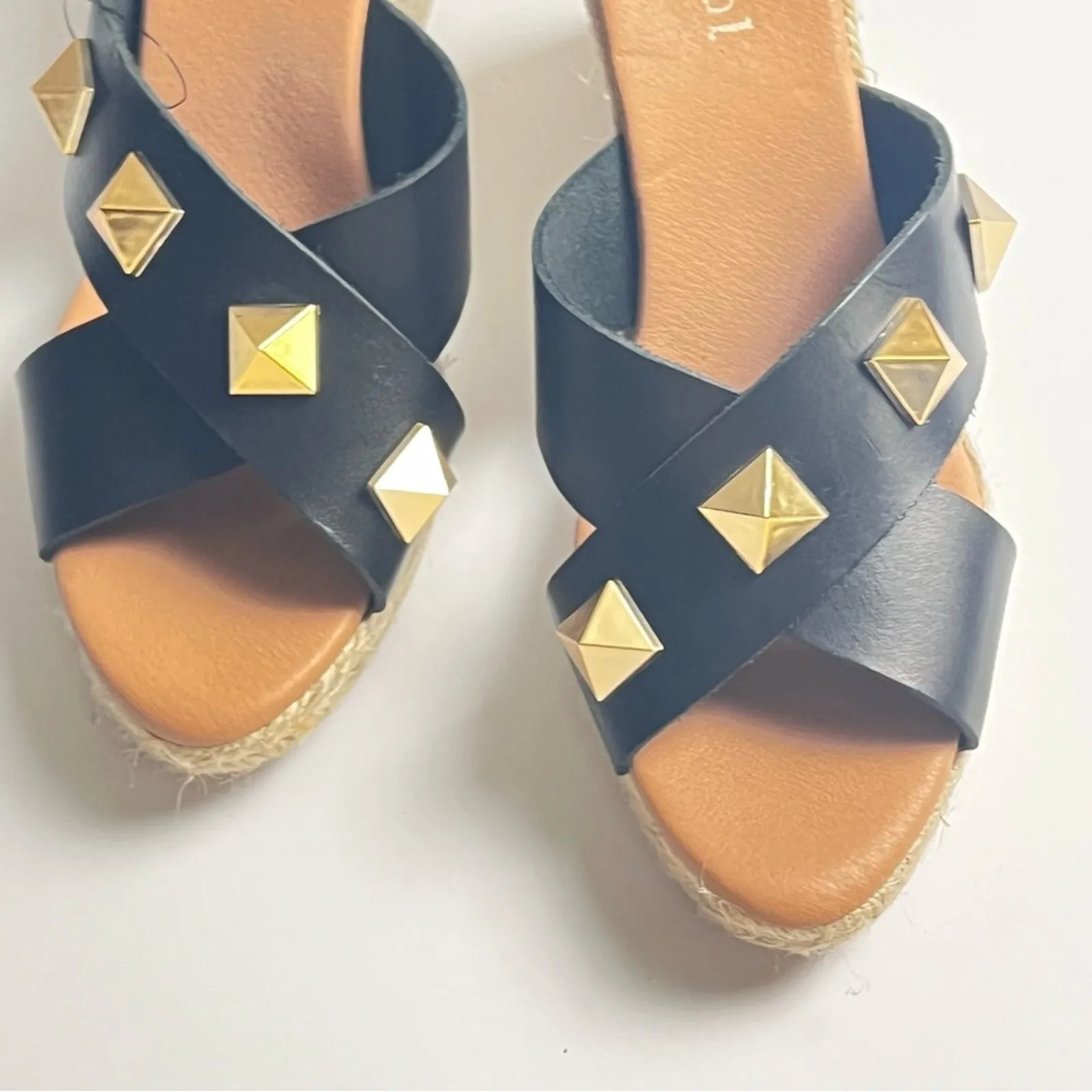 Maypol Women's Genuine Leather Upper Black Gold Studded Heeled Wedge Sz 39 - Image 9