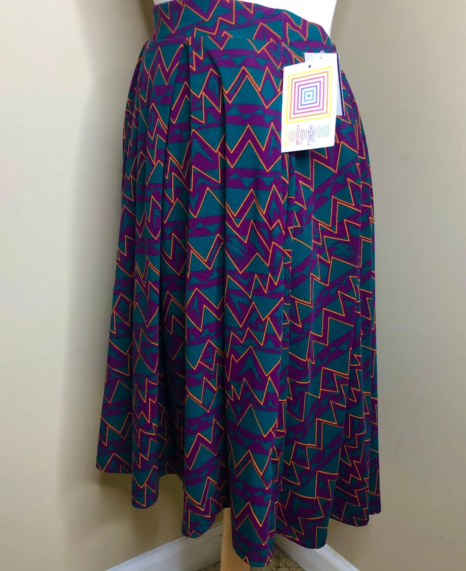 Madison Skirt SMALL NWT - Image 2