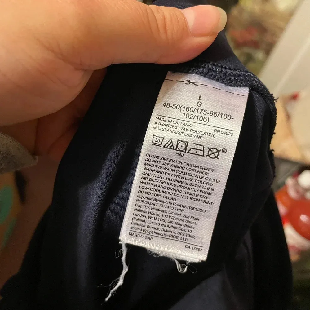 GAP FIT NAVY BLUE CROPPED LEGGINGS - Image 5