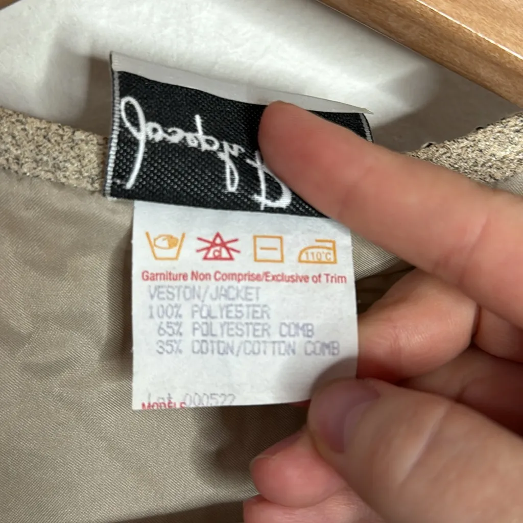 Joseph Ribkoff Boho printed knit overlay Jacket with wooden bead trim size L - Image 9