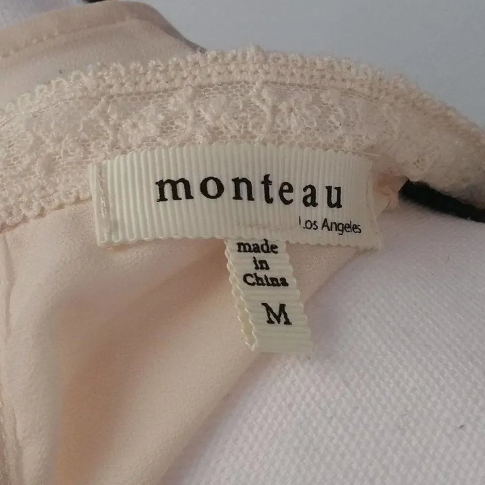 Monteau Sleeveless Lace Top/Blouse Size Medium - Image 6