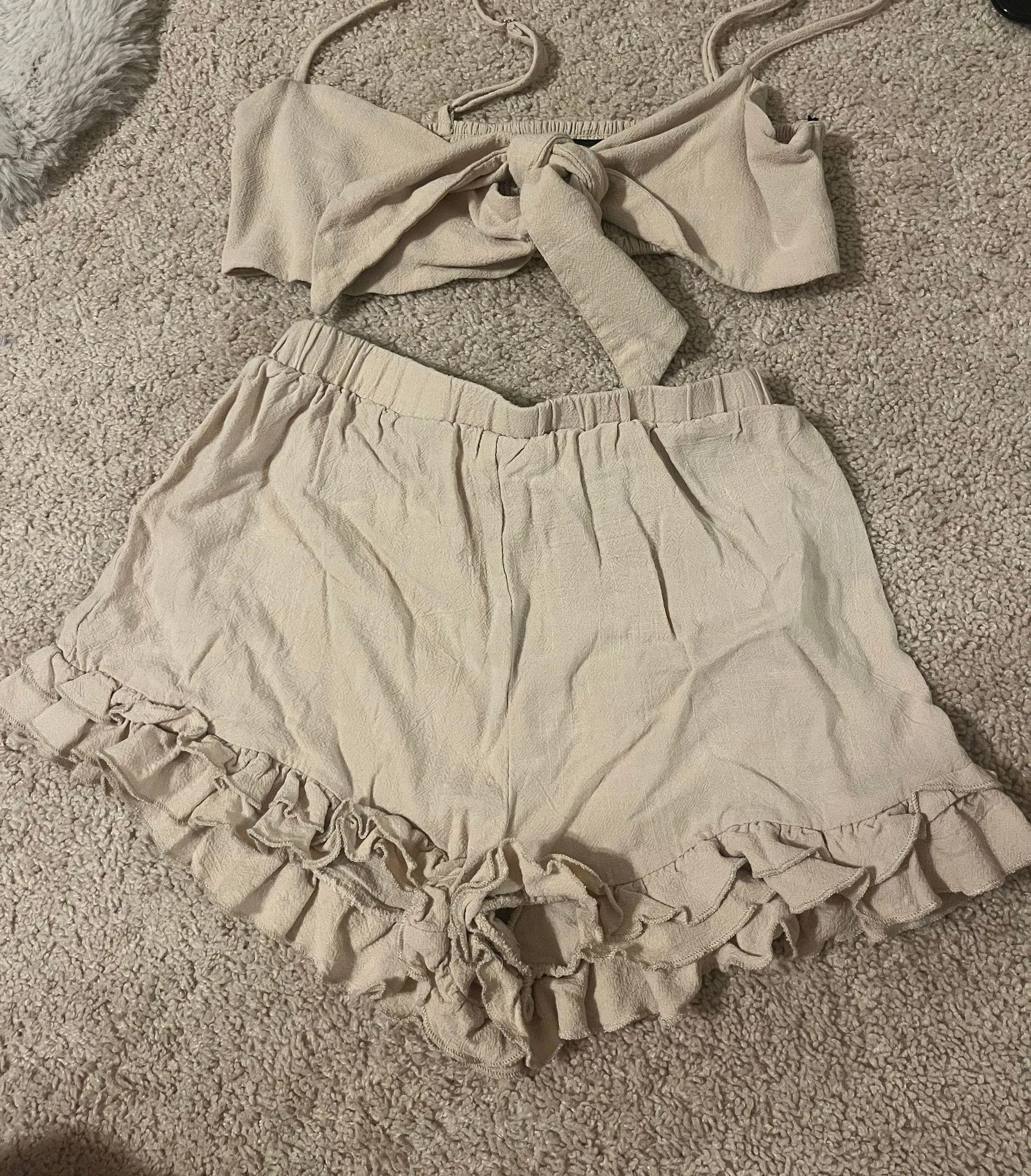 Forever21 Beige Short Set  - Image 2
