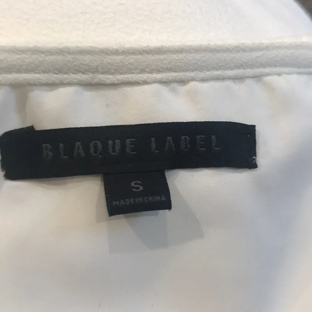 Blaque Label 3/4 Sleeve Hi-Low Shift Dress - Image 4