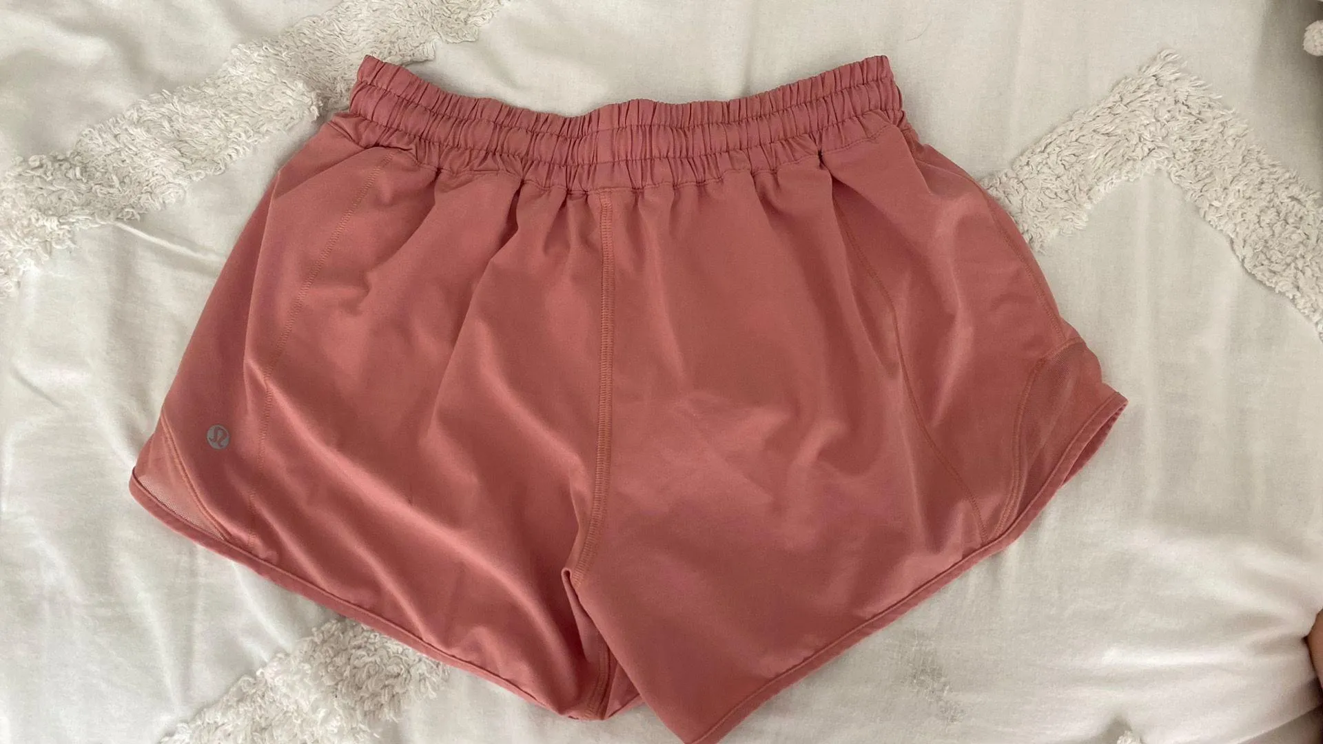 Lululemon Hotty Hot Shorts - Image 3