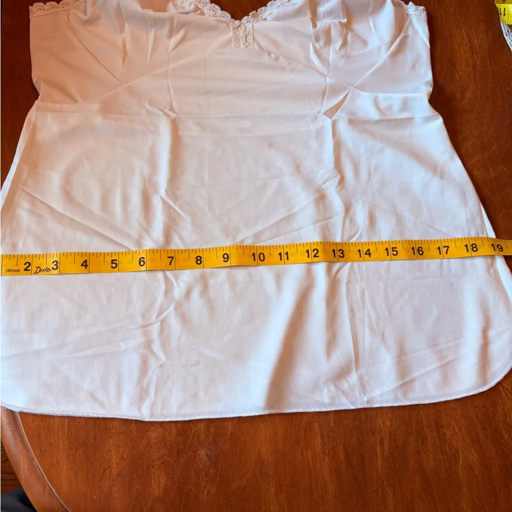 Elegant White Lace Camisole Size 38 - Image 6