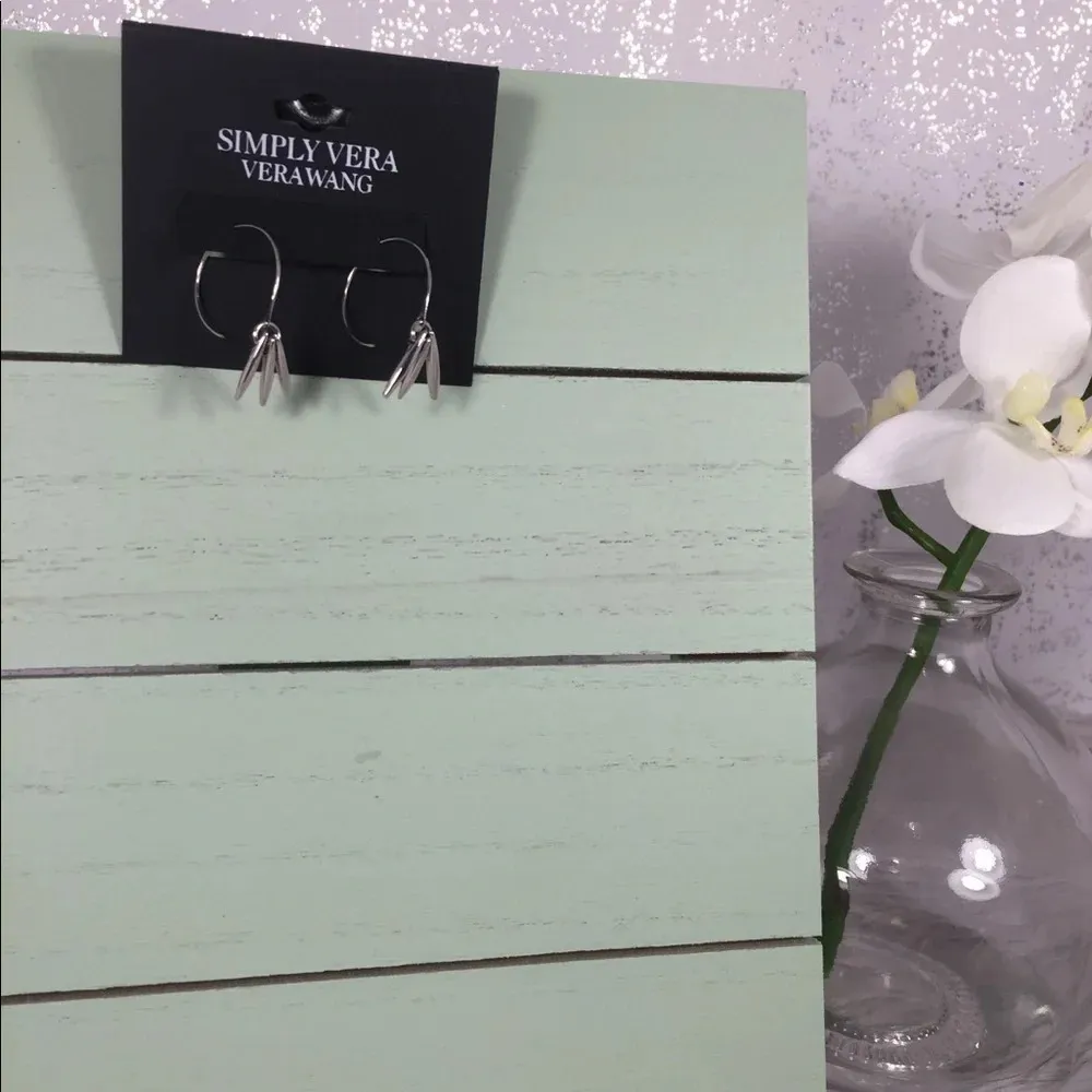 🆕 Simply Vera Vera Wang Silver Hoop Earrings - Image 2