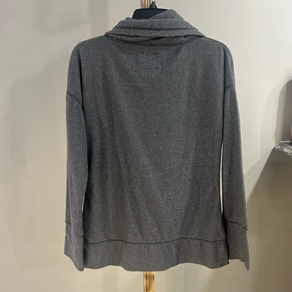 Marc Jacobs New York Gray Pullover Sweater Womenโs Size Medium Cozy Casual - Image 5