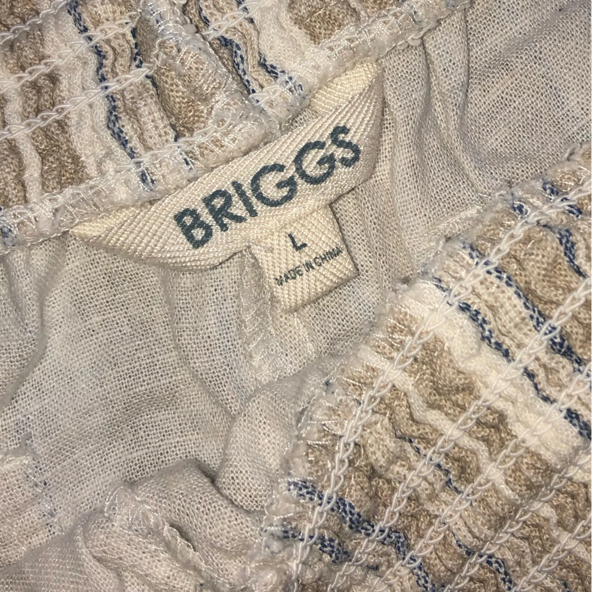 Briggs New York High Waist Striped Shorts in Tan and White - Image 3