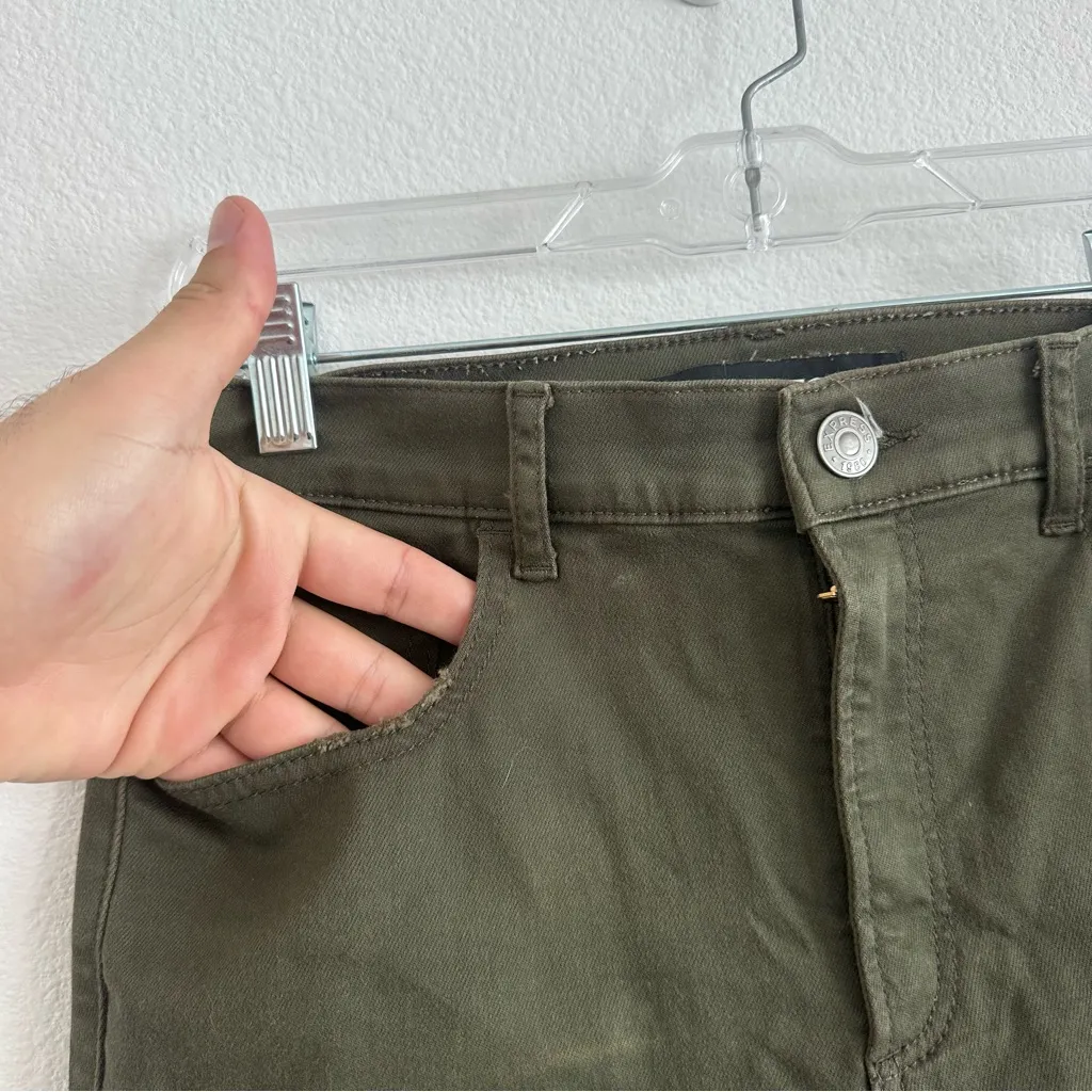 Express Distressed High Rise Olive Green Pants Size: 6 SHORT - Image 5