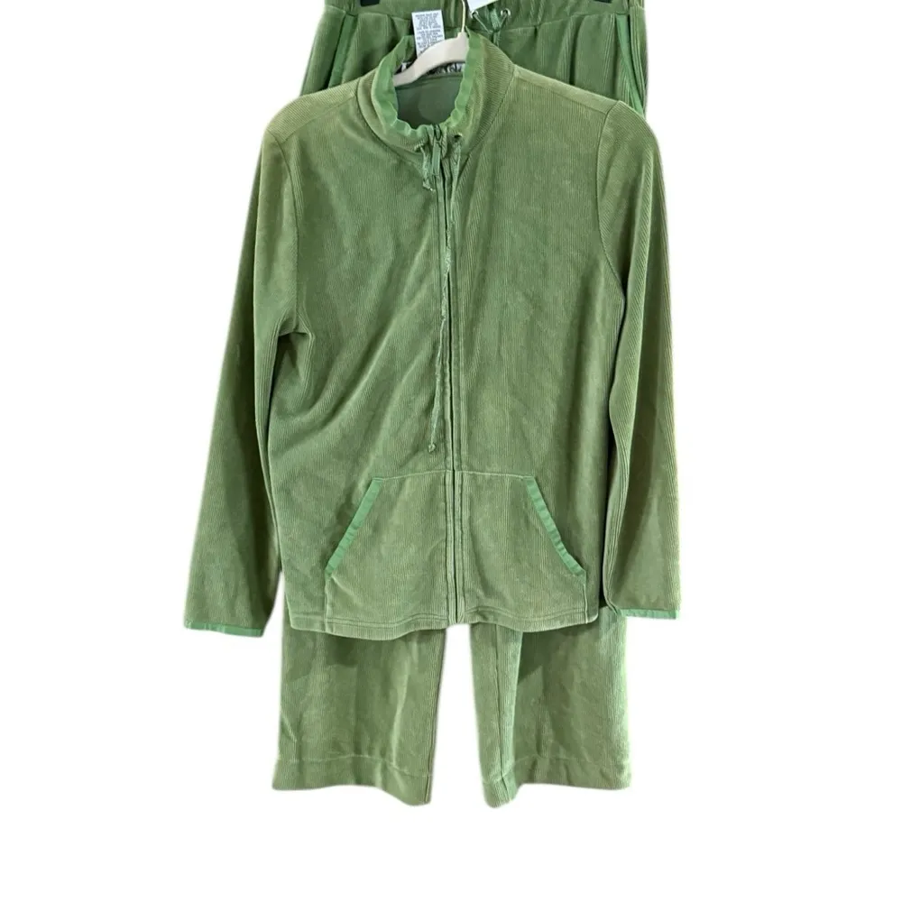 Sag Harbor Green High-Waisted Joggers - Image 2