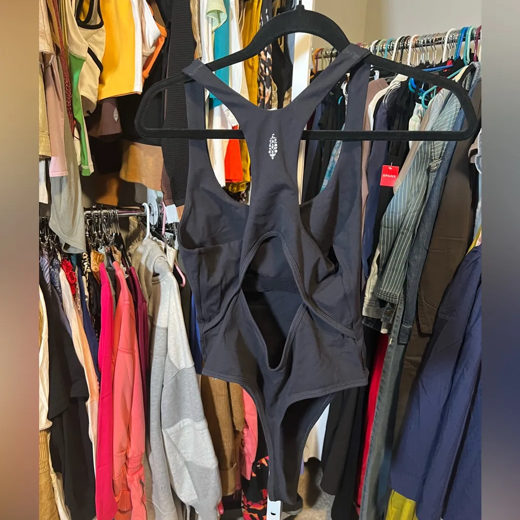 Free People Movement Never Better Sleeveless Bodysuit Size Medium Black - Image 7