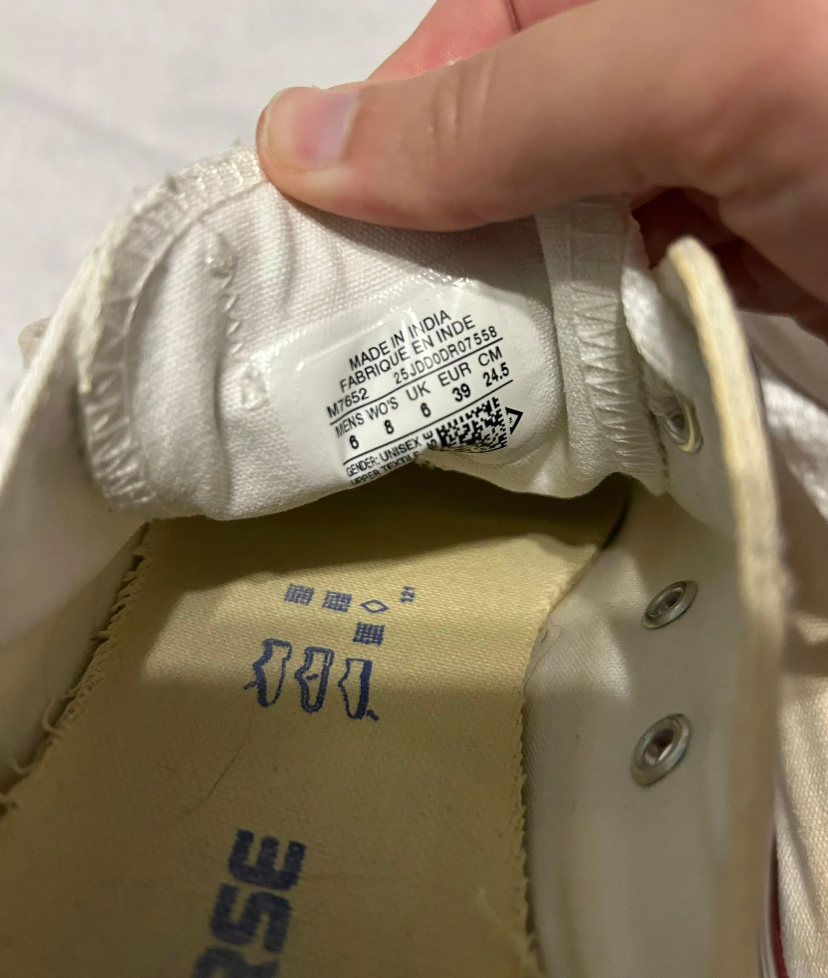 Converse White Low-top - Image 4