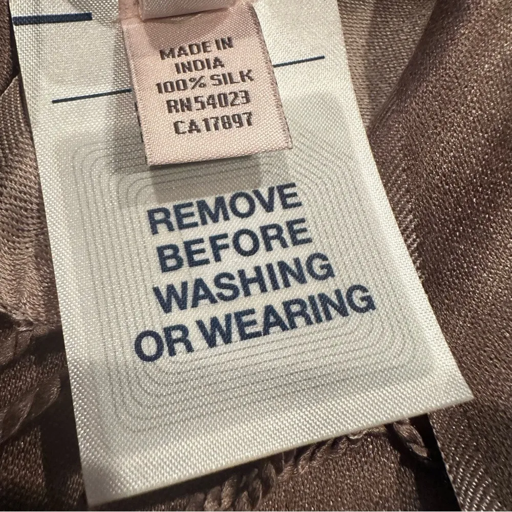 Forth & Towne 100% Silk Pashmina Scarf Women's Brown Career Classic Preppy NWOT - Image 4