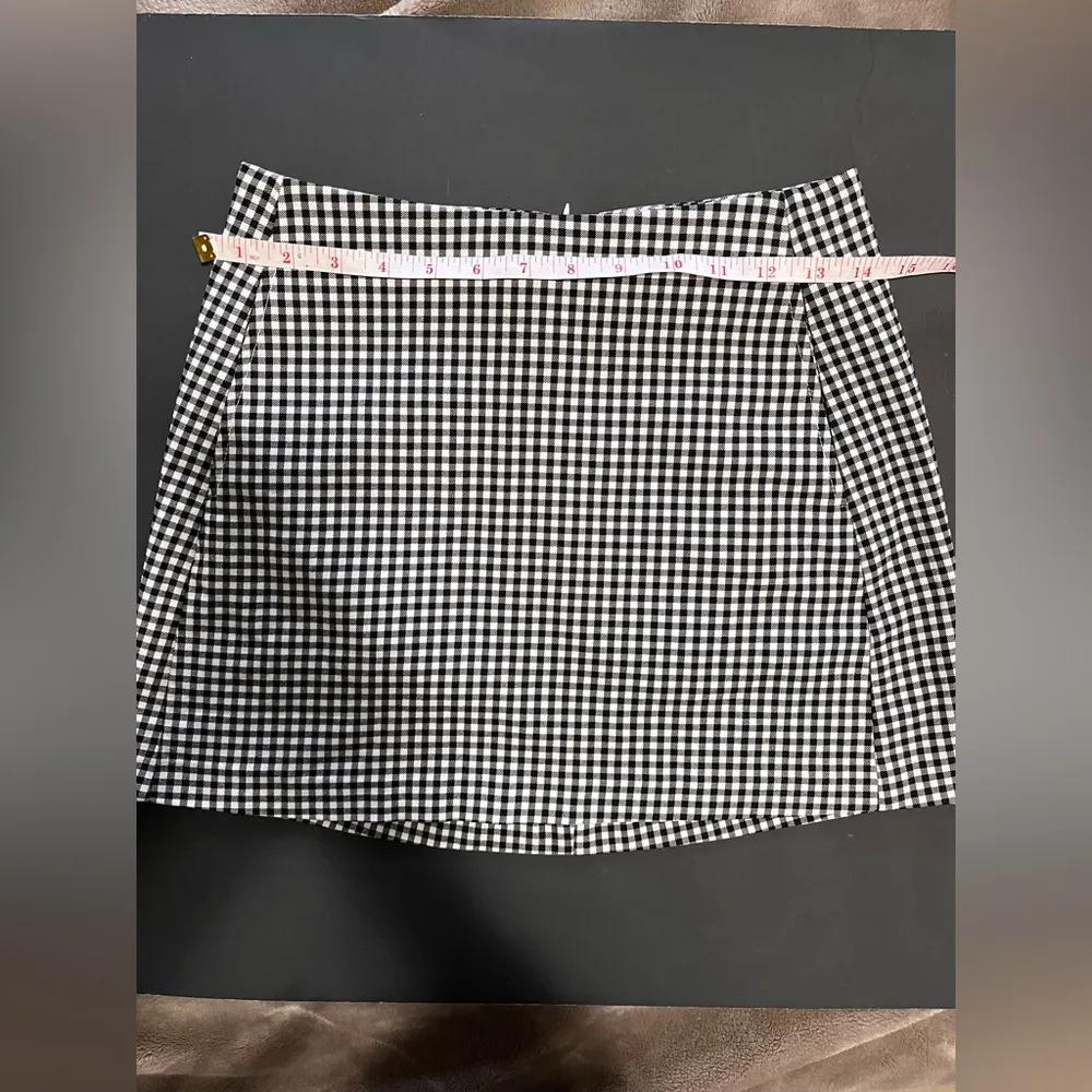URBAN OUTFITTERS Black & White Checkered Flat Mini Skirt Women’s Sz XS EUC - Image 6