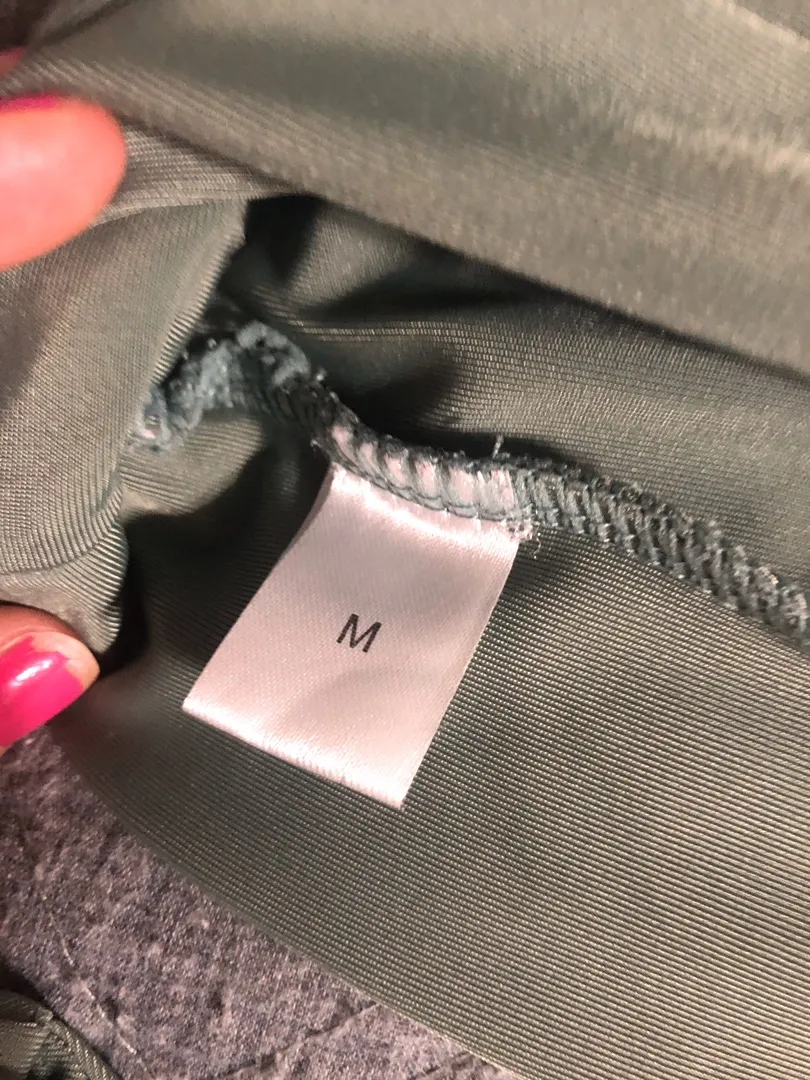 Romwe Army Green Bikini Set - Image 3