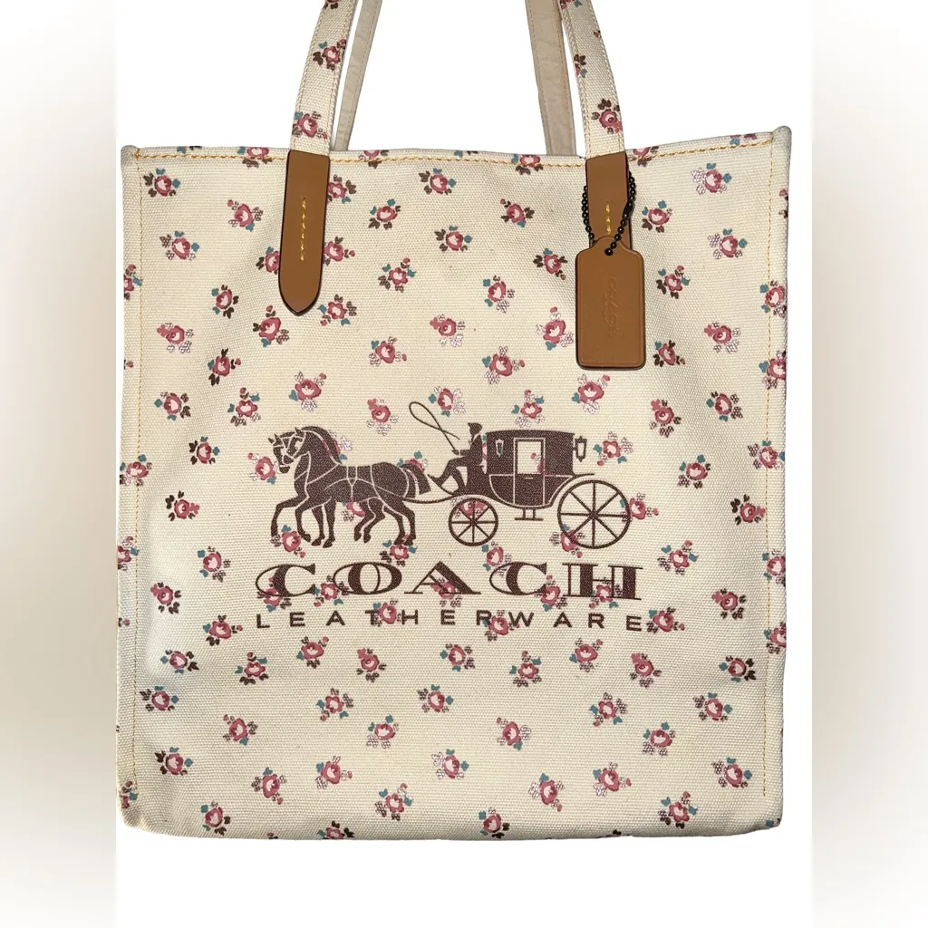 COACH Canvas and Leather Horse & Carriage Floral Large Tote Bag $500+ MSRP - Image 3
