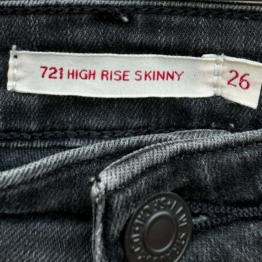 Levi’s 721 High Rise Skinny Jeans Rare Bow Details - Image 3