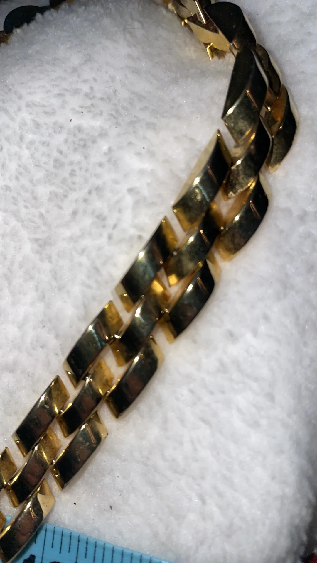 Vintage Chunky Tank Link Necklace Gold - Image 3