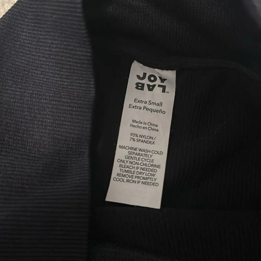 JoyLab VCut Ribbed Bike Shorts - Image 5