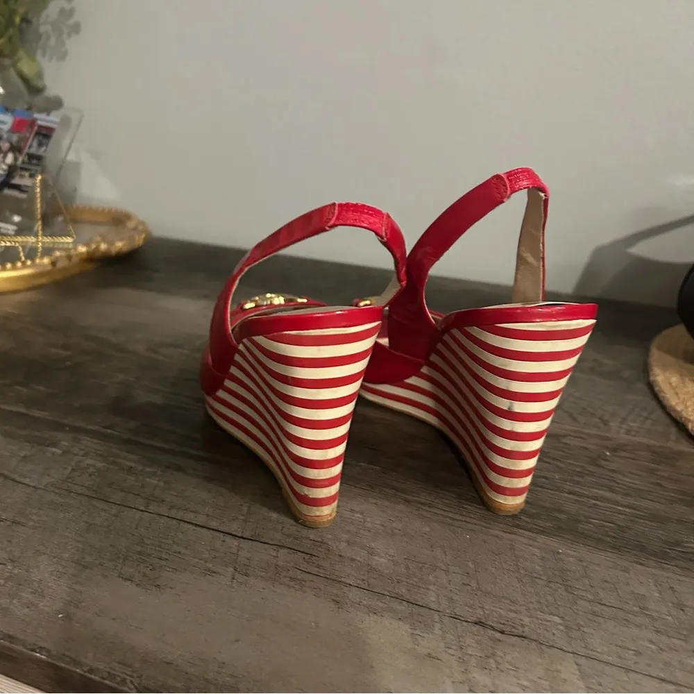 Michael Michael Kors Logo Rochelle Sling Wedge Red 7.5M Patent Leather - Image 4