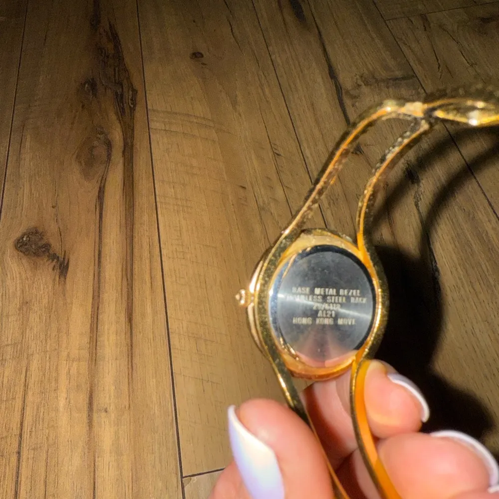 Gold watch - Image 7