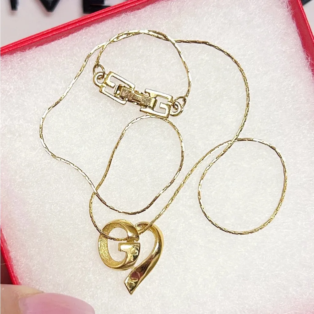 Authentic Givenchy Rare Vintage GG Heart 18kt Gold Vermeil Necklace - Image 7
