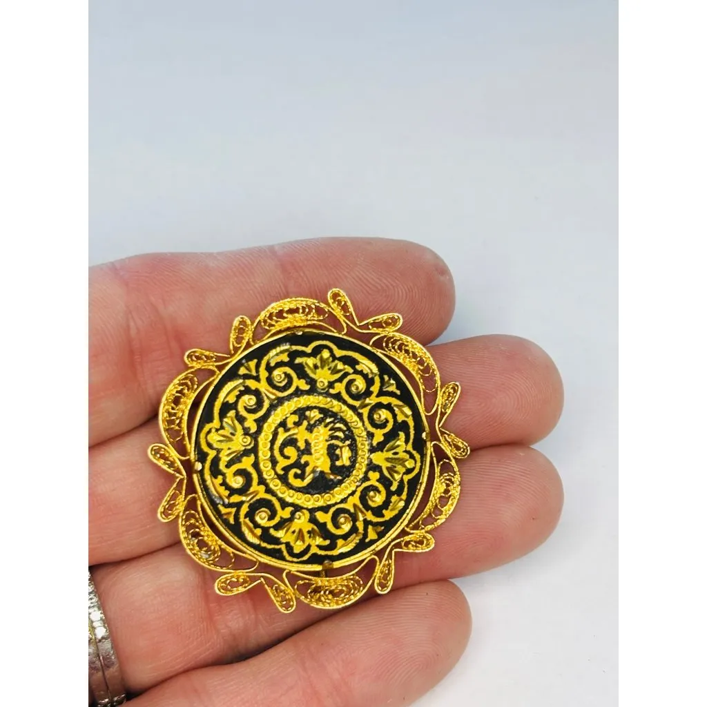 Vintage Damascened Toledo Brooch: Golden Bird Design Gold - Image 2