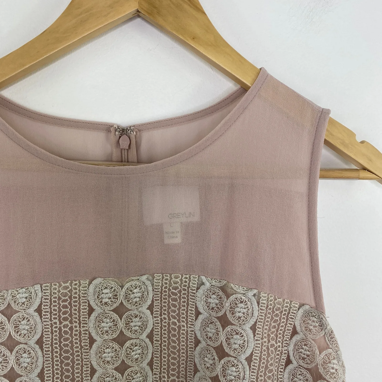 Greylin Pink Cream Lace Detail Sleeveless Tank Blouse Womens Size Large L - Image 4