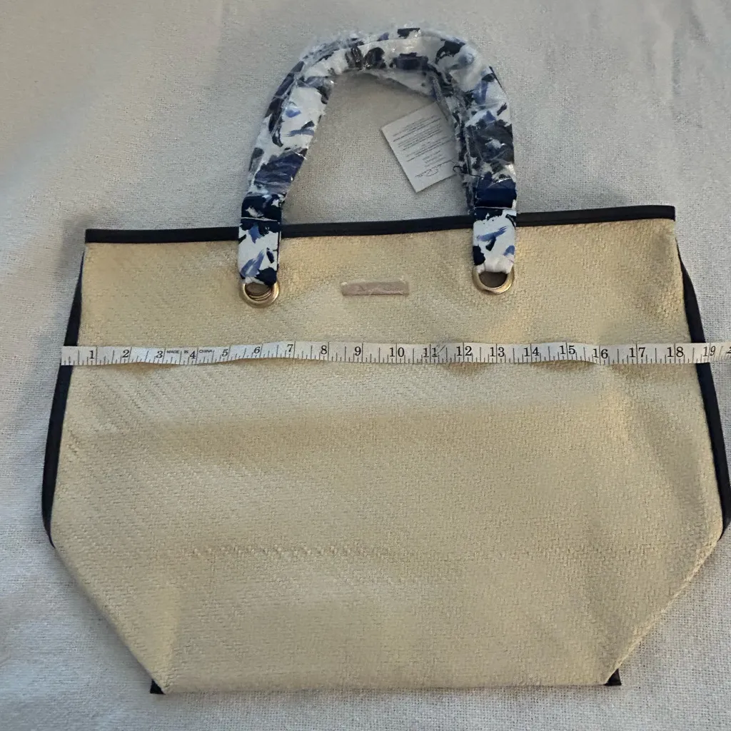 Oscar de la Renta NWT Straw Tote Bag Scarf Handle Resort Coastal Quiet Luxury - Image 10